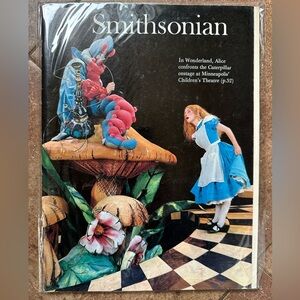 Vintage Alice in Wonderland Smithsonian magazine August 1982